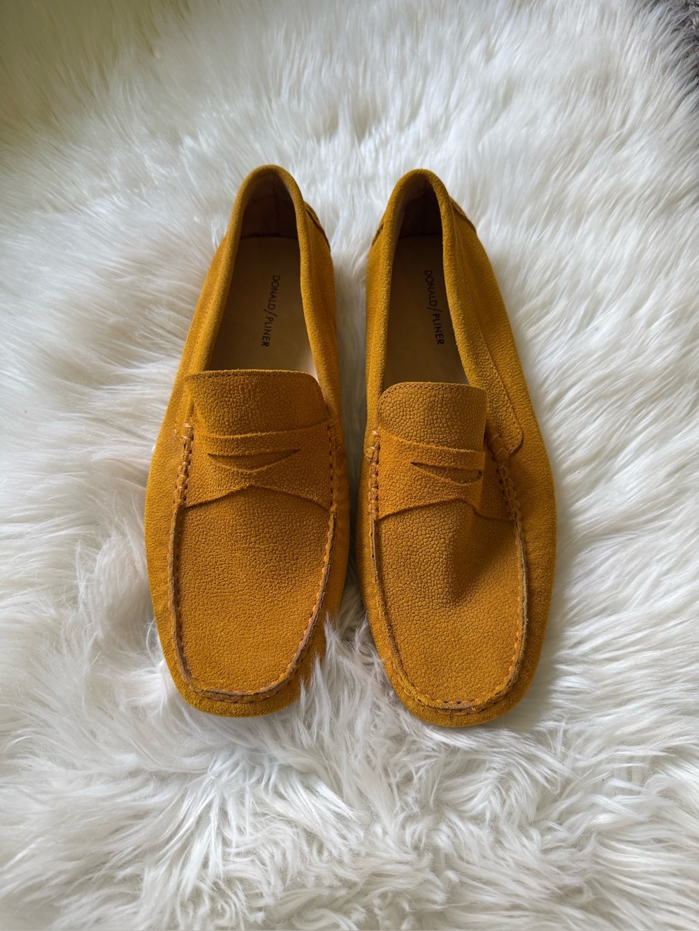Donald J. Pliner Vanni Men's Mustard Yellow Suede Penny Loafers unworn